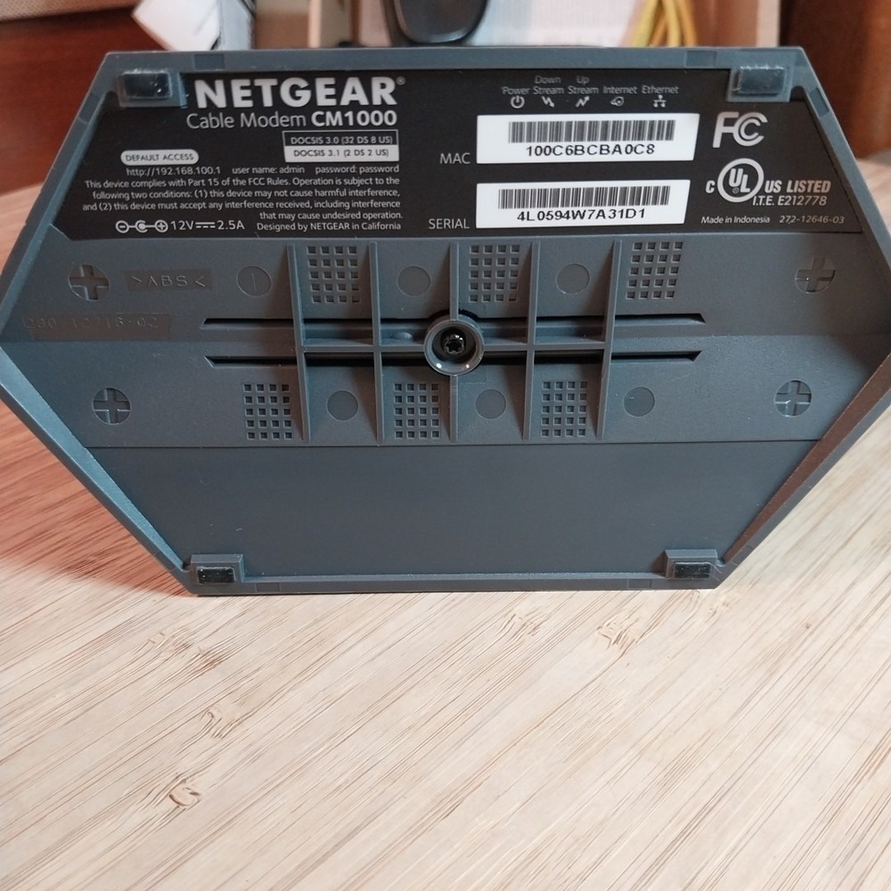 NETGEAR CM1000 High Speed Internet Cable Modem DOCSIS 3.1 3.0 With Power Cable - Picture 5 of 8